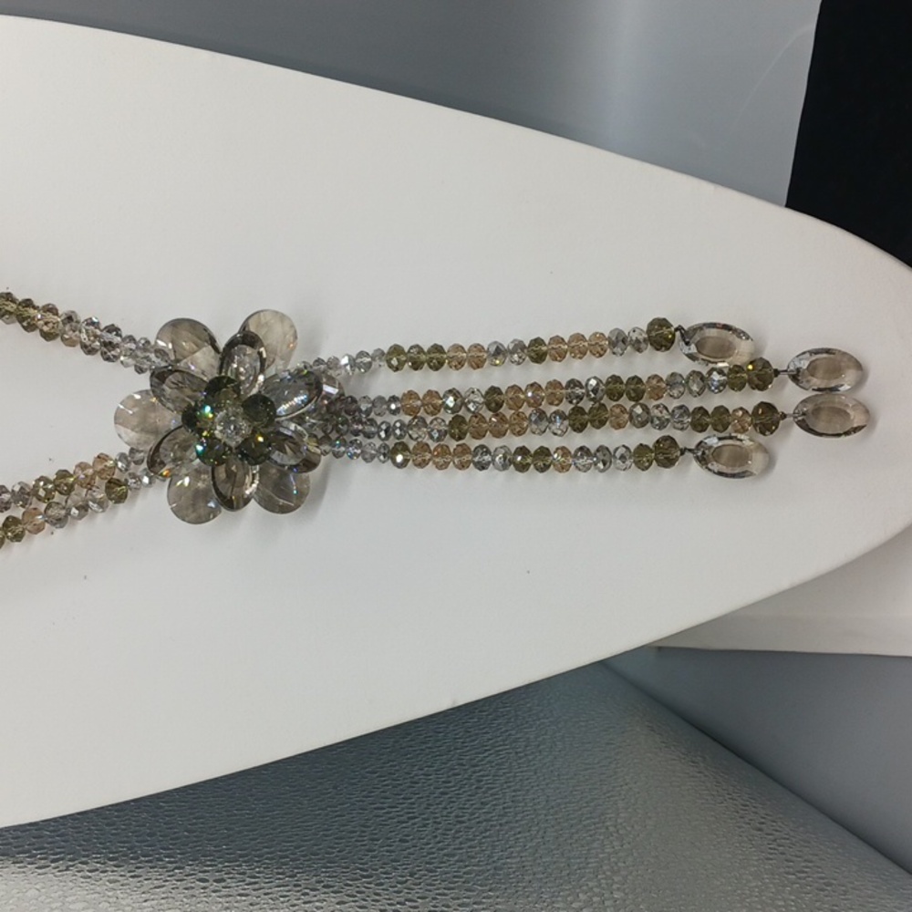 🩶VINTAGE ALL CRYSTAL NECKLACE FROM JOAN RIVERS CLASSICS COLLECTION